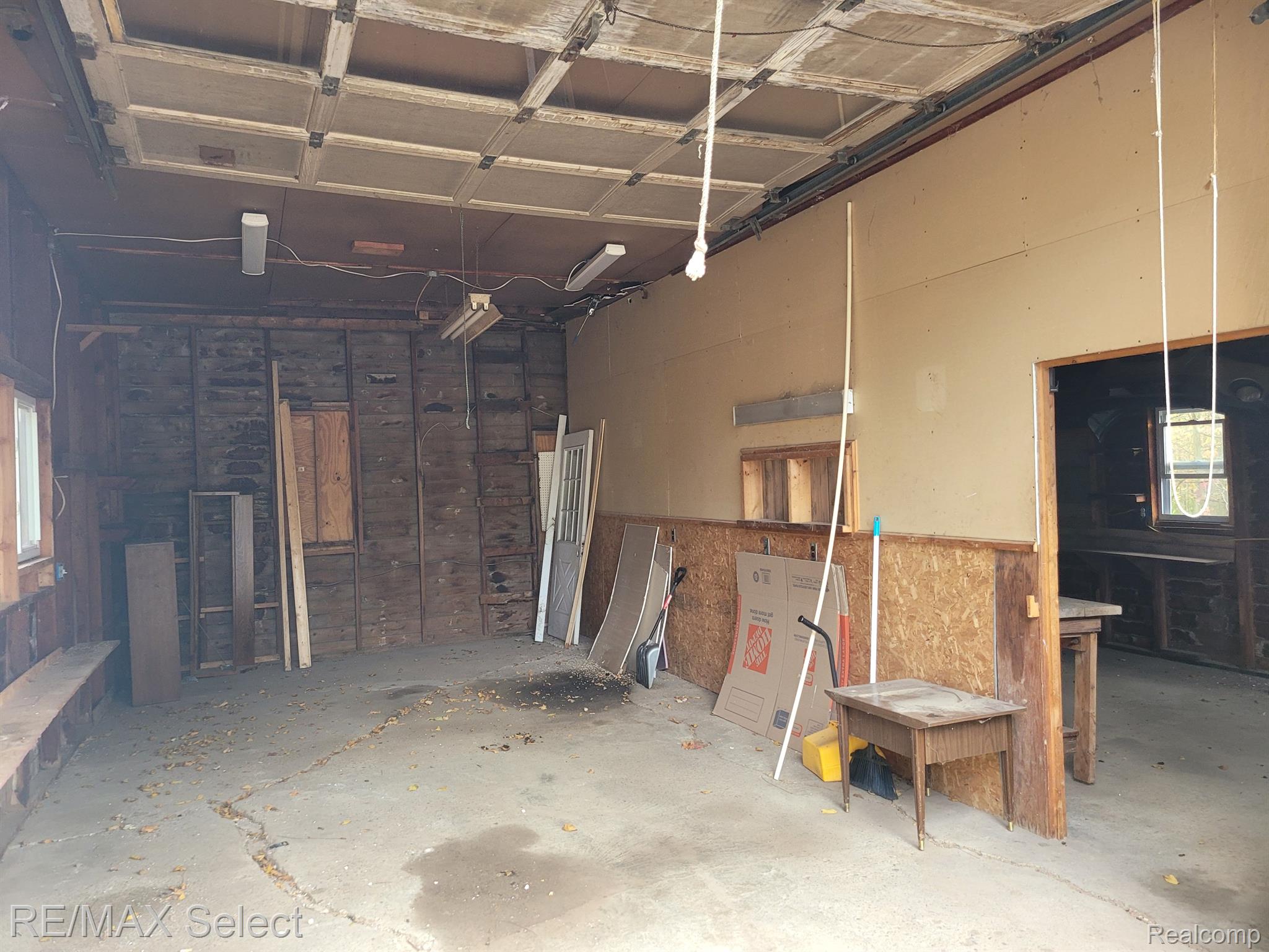 6556 East River Road Flushing, MI 48433 - Photo 8 of 8 Gallery Image 8