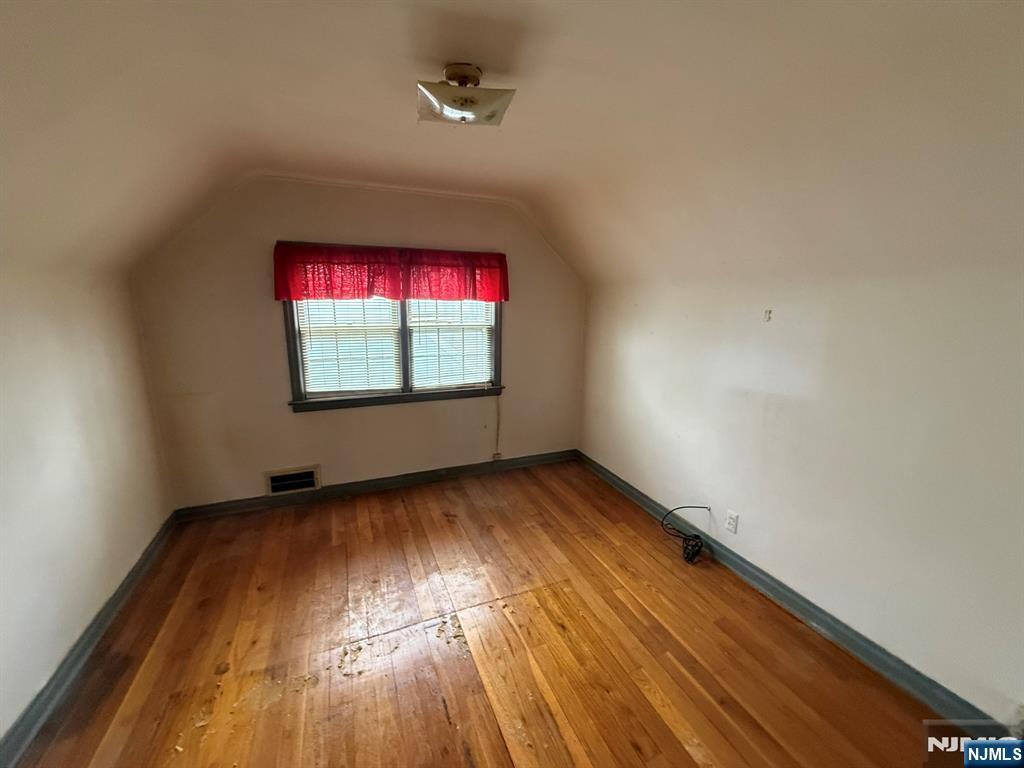 145 Beech Street Belleville, NJ 07109 - Photo 9 of 13