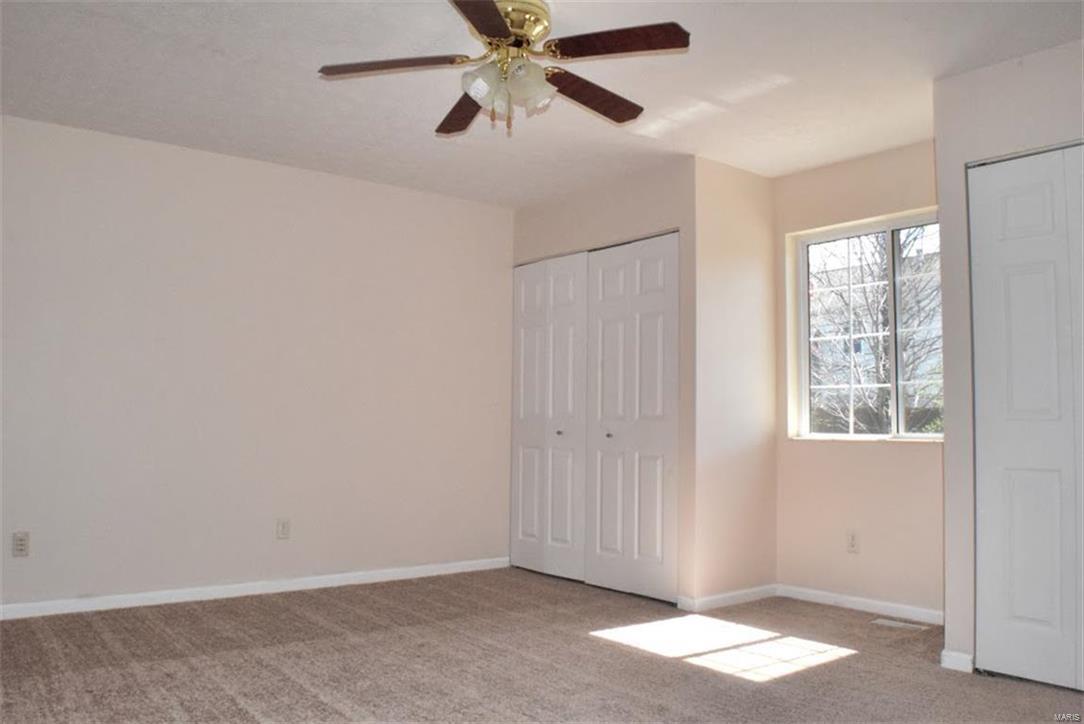 300 Benjamin Lane Waterloo, IL 62298 - Photo 16 of 25 Gallery Image 16