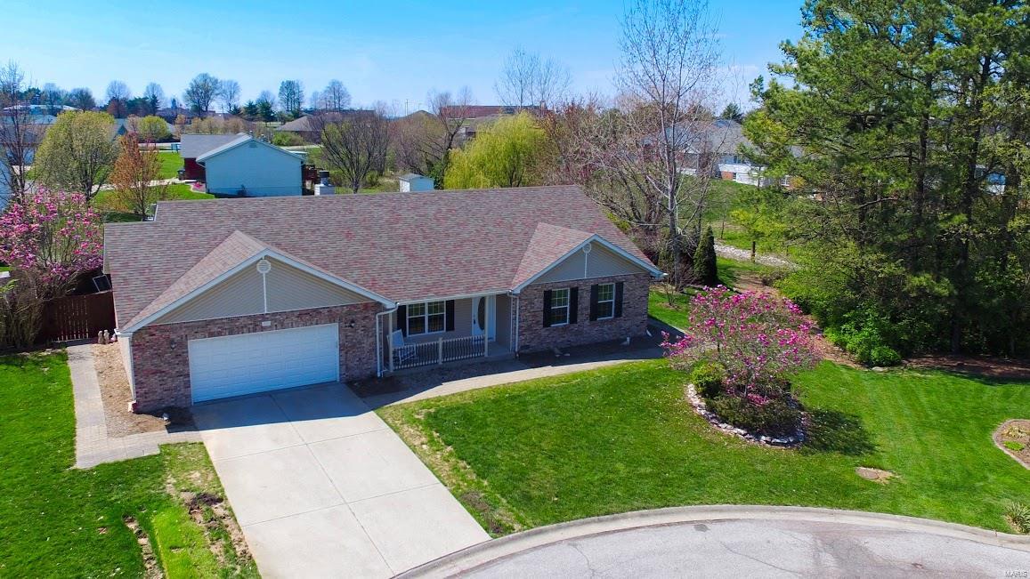 300 Benjamin Lane Waterloo, IL 62298 - Photo 25 of 25 Gallery Image 25