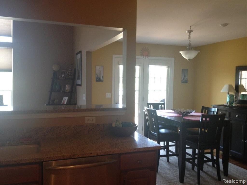 49060 Hawksburry Road Canton, MI 48188 - Photo 6 of 21 Dining Area
