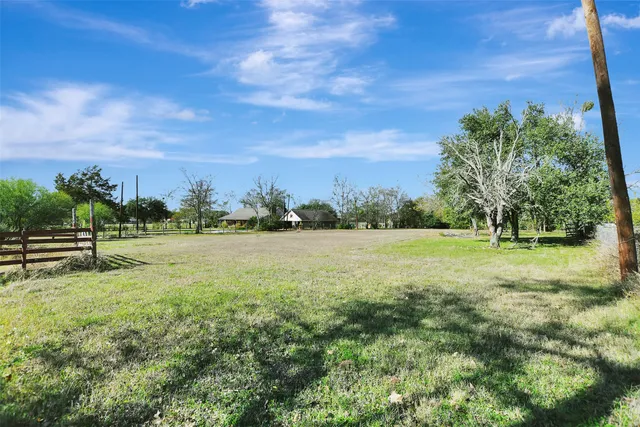 $399,000 | 1523 East Morris Street, Madisonville, TX 77864