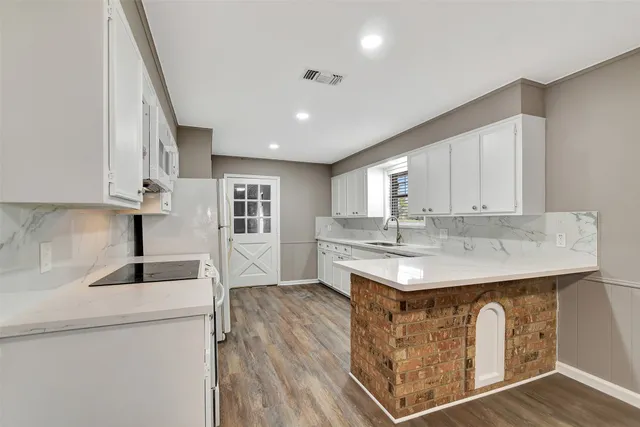 $399,000 | 1523 East Morris Street, Madisonville, TX 77864