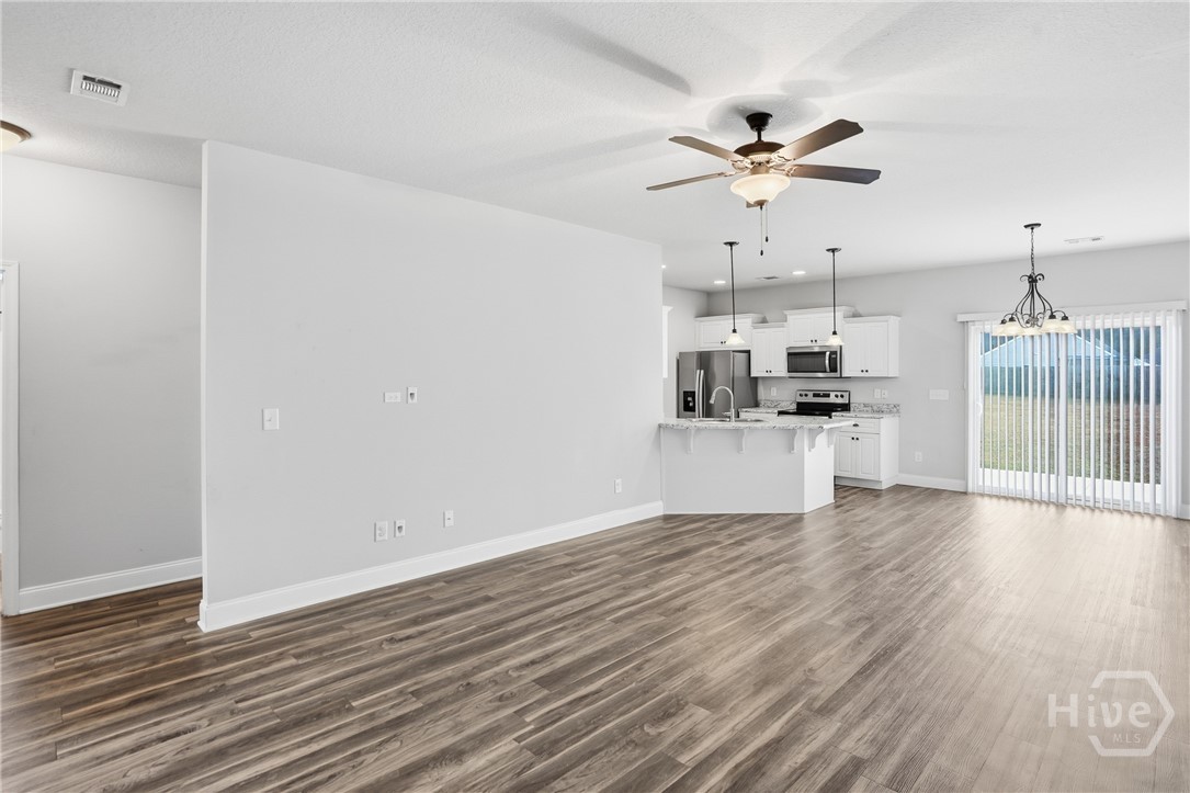 105 Danielle Loop Rincon, GA 31326 - Photo 8 of 34