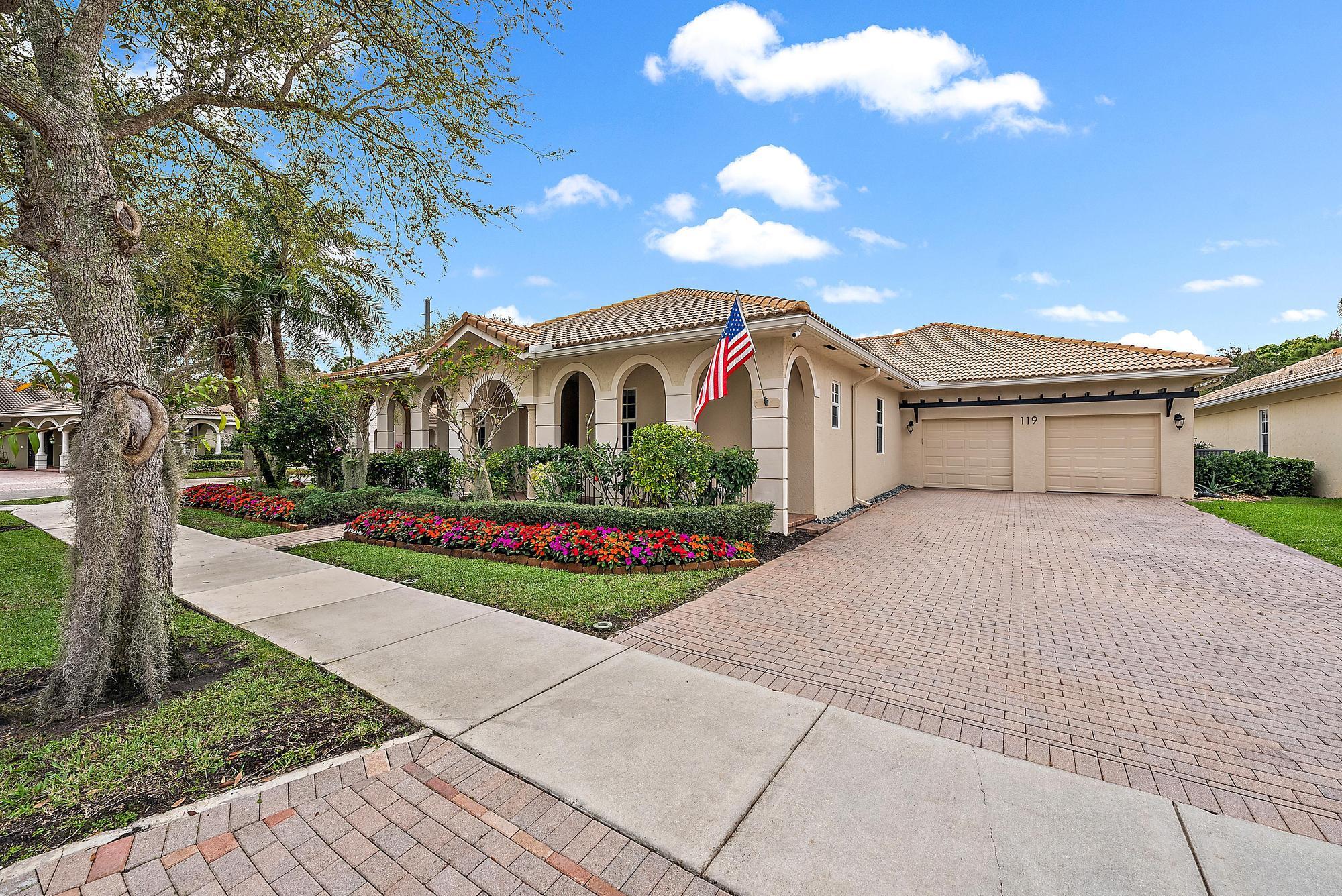 119 Via Castilla Jupiter, FL 33458 - Photo 5 of 51 119 Via Castilla-10