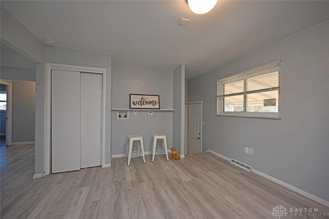 332 East Nottingham Road Dayton, OH 45405 - Photo 8 of 26 Gallery Image 8