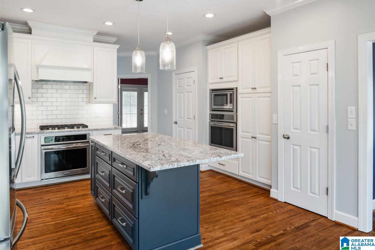 4706 Caldwell Mill Road Birmingham, AL 35243 - Photo 8 of 45