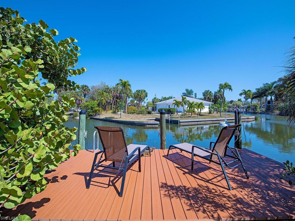 3165 Lakeview Drive Naples, FL 34112 - Photo 1 of 20