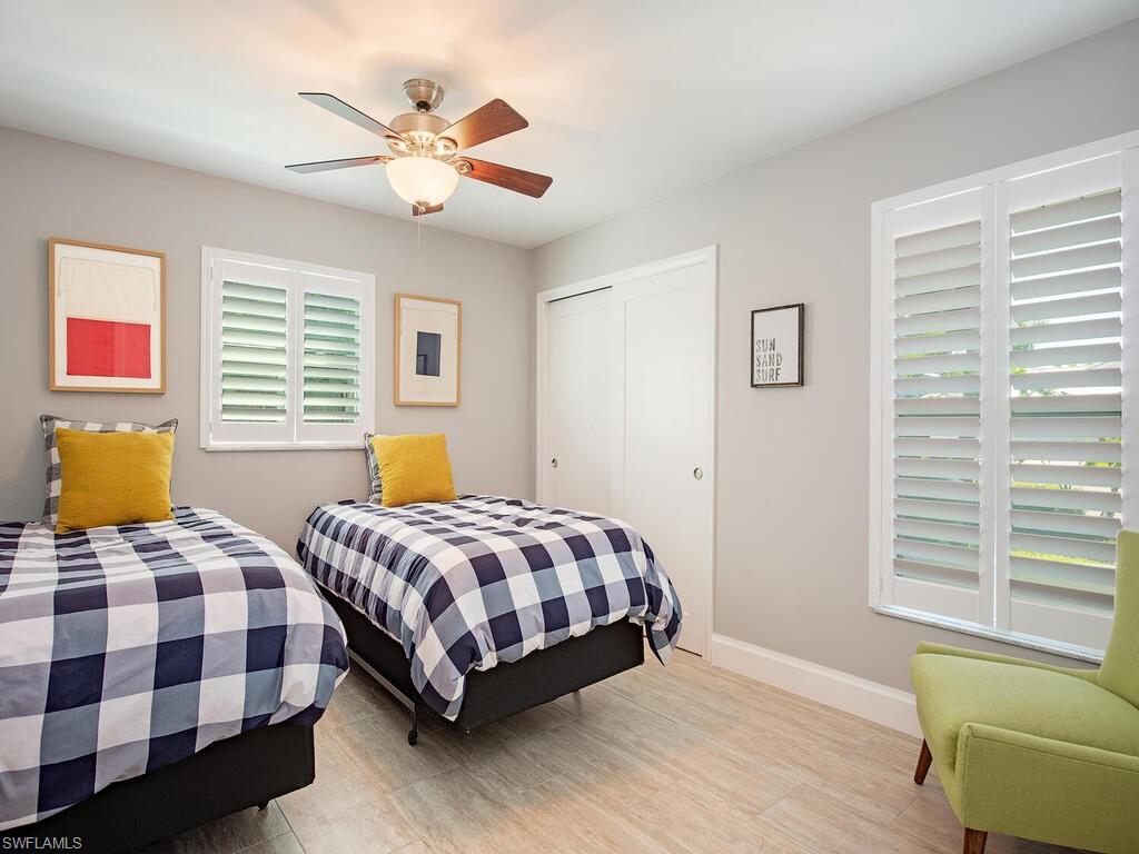 3165 Lakeview Drive Naples, FL 34112 - Photo 13 of 20