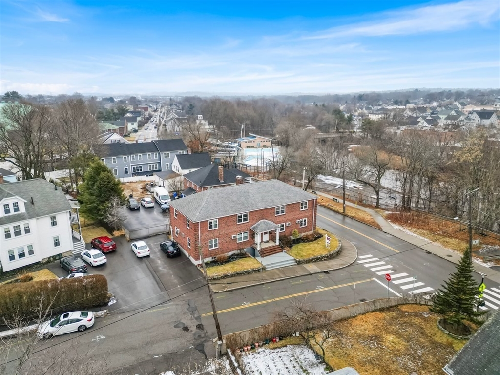 3 Amory Road, Unit 1 Waltham, MA 02453 - Photo 4 of 33 Gallery Image 4