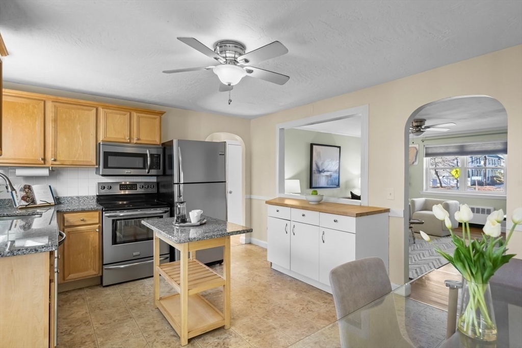 3 Amory Road, Unit 1 Waltham, MA 02453 - Photo 9 of 33 Gallery Image 9