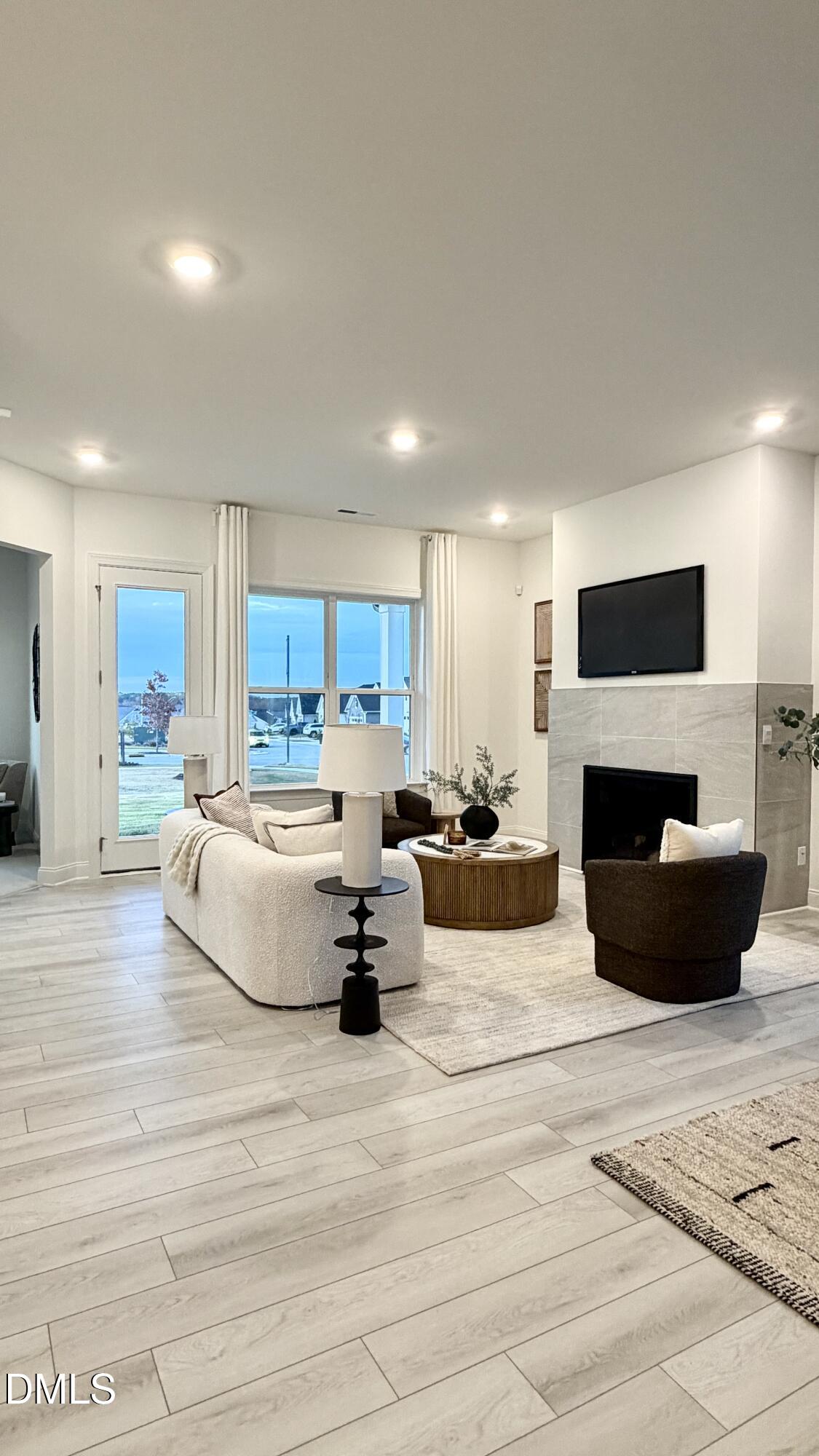 2400 Fleming Stone Lane, Unit 52 Raleigh, NC 27610 - Photo 10 of 38 10' ceilings through