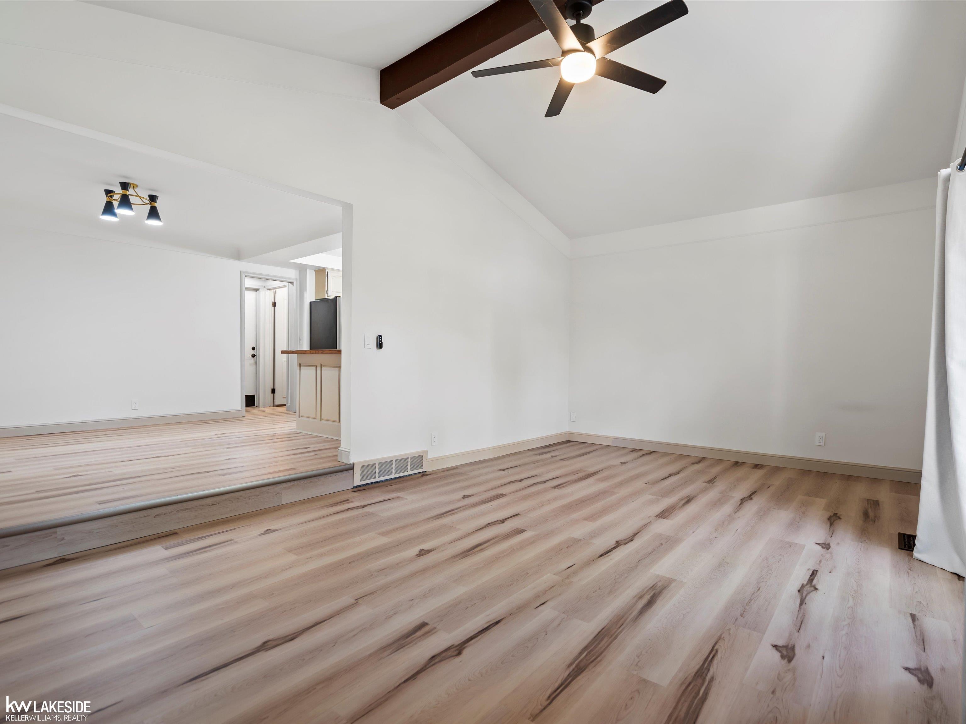 11585 Chicago Road Warren, MI 48093 - Photo 30 of 55