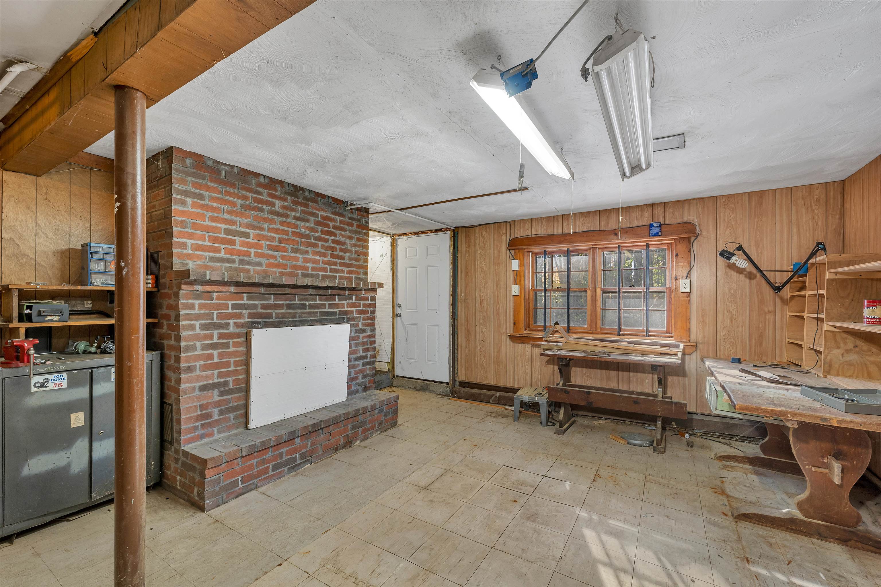 23 Bartlett Street Kingston, NH 03848 - Photo 18 of 40