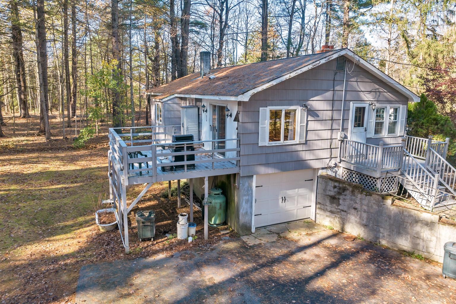 23 Bartlett Street Kingston, NH 03848 - Photo 31 of 40