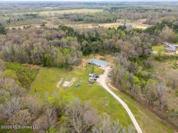 $489,900 | 14908 Denman Road, Byhalia, MS 38611