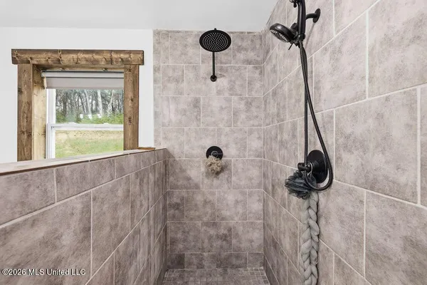 $489,900 | 14908 Denman Road, Byhalia, MS 38611