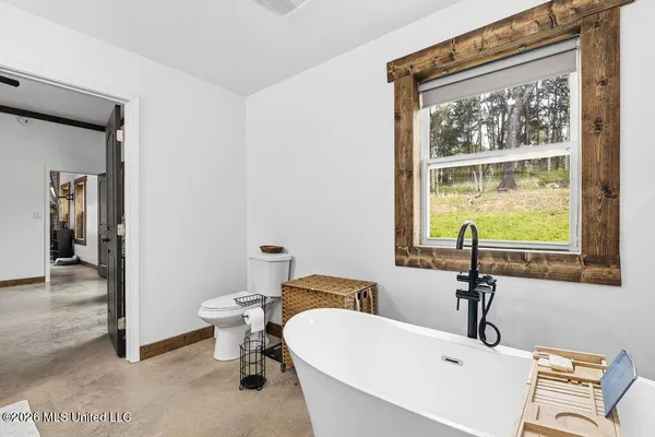 $489,900 | 14908 Denman Road, Byhalia, MS 38611
