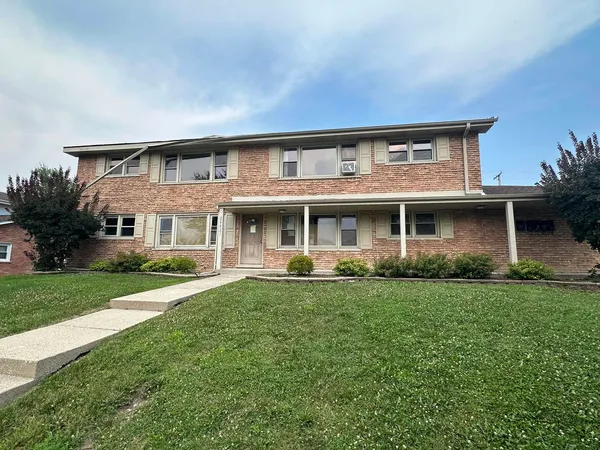 $1,650 | 14421 South Ravinia Avenue, Unit 1N, Orland Park, IL 60462