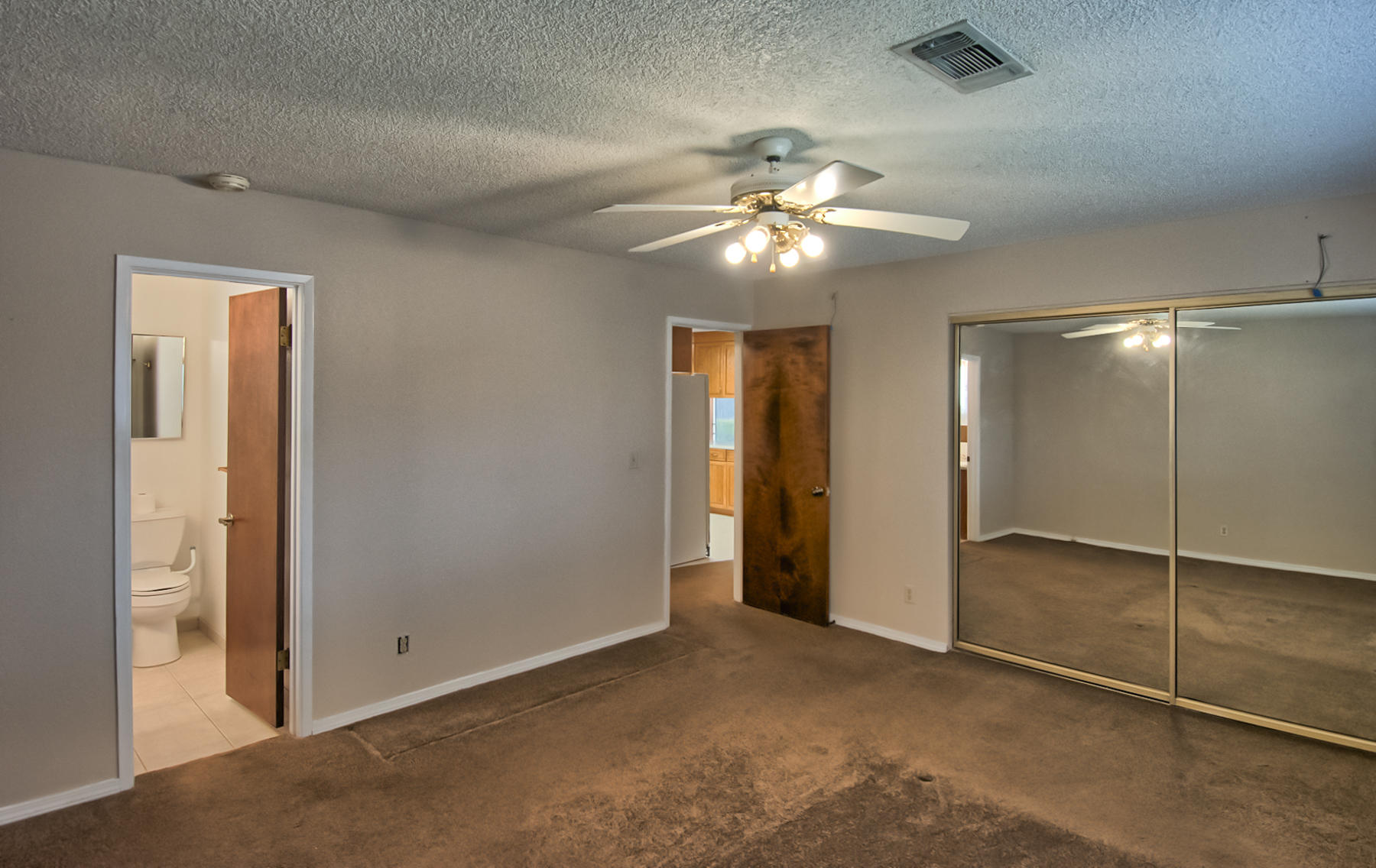 6867 Reflection Street Redding, CA 96001 - Photo 19 of 33 reflection-115
