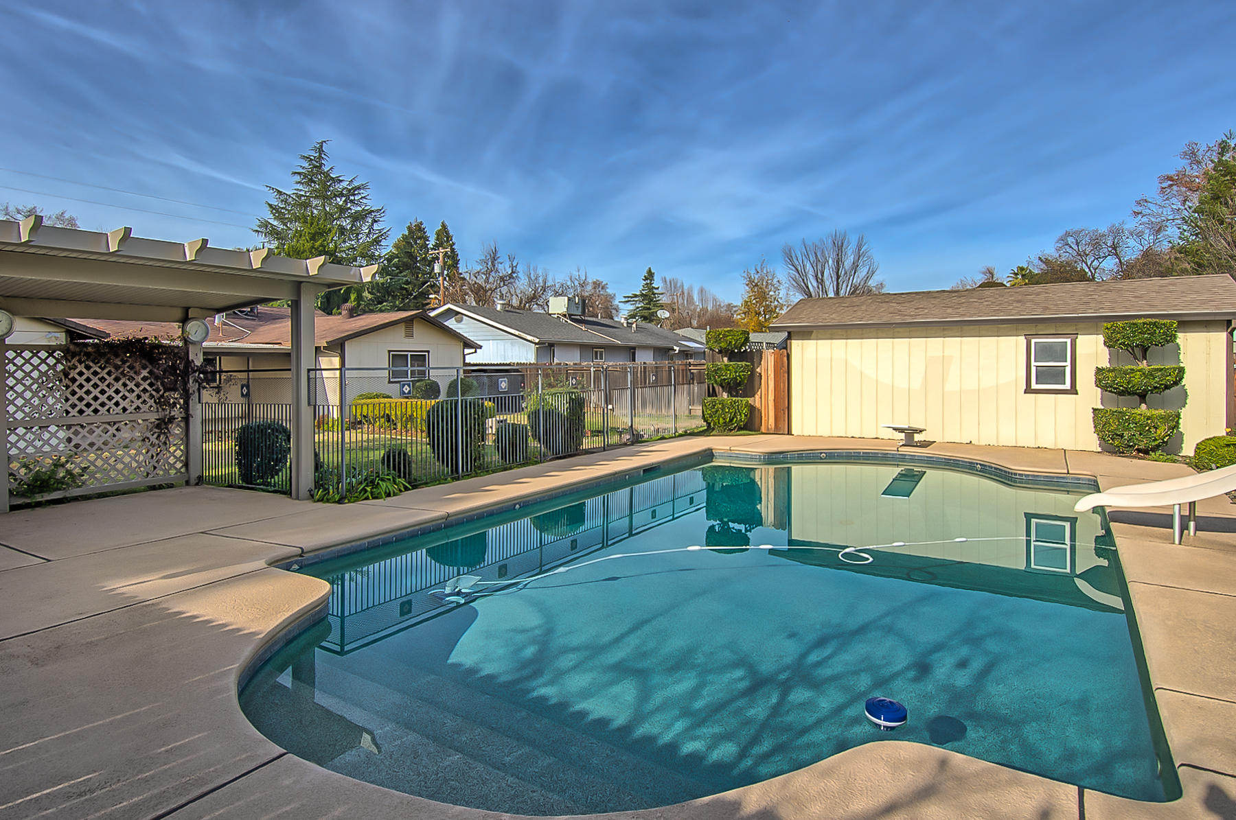 6867 Reflection Street Redding, CA 96001 - Photo 3 of 33 reflection-129