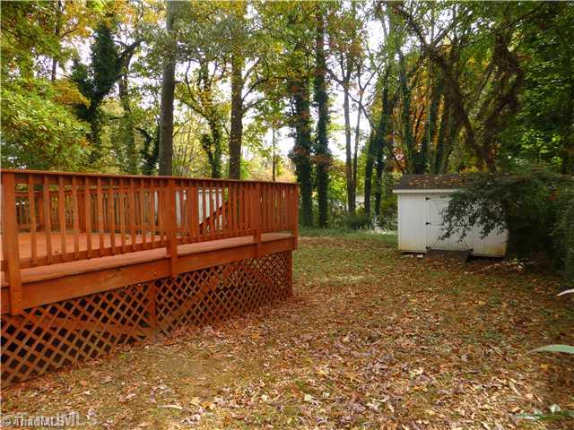 1905 Independence Road Greensboro, NC 27408 - Photo 11 of 12 Yard/Garden.