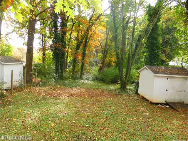 1905 Independence Road Greensboro, NC 27408 - Photo 12 of 12 Yard/Garden.