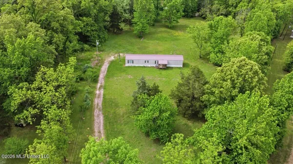 $189,000 | 1011 Lake Drive, Raymond, MS 39154