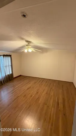 $189,000 | 1011 Lake Drive, Raymond, MS 39154