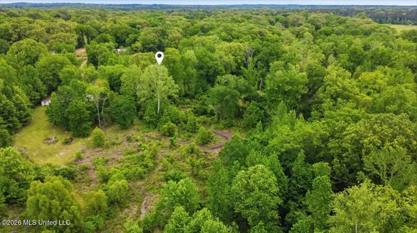$189,000 | 1011 Lake Drive, Raymond, MS 39154