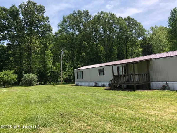 $189,000 | 1011 Lake Drive, Raymond, MS 39154