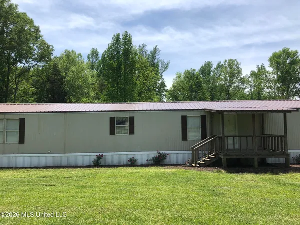 $189,000 | 1011 Lake Drive, Raymond, MS 39154