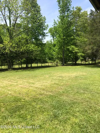 $189,000 | 1011 Lake Drive, Raymond, MS 39154