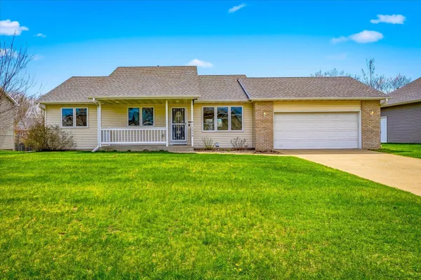 $325,000 | 13348 4th Avenue South, Zimmerman, MN 55398