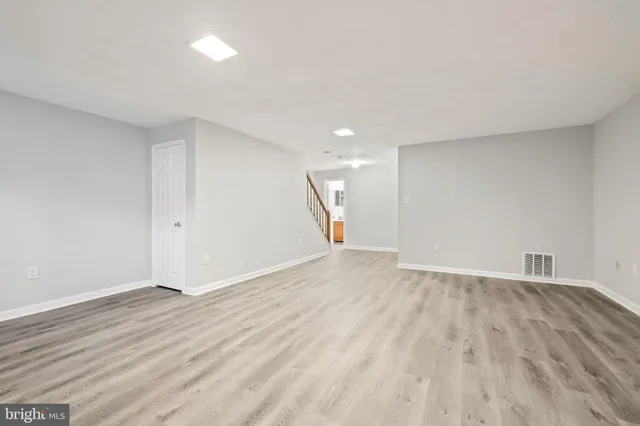 $599,999 | 9436 William Kirk Lane, Burke, VA 22015