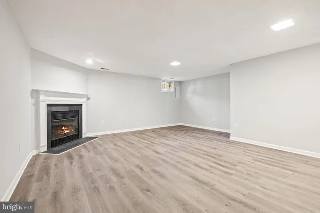 $599,999 | 9436 William Kirk Lane, Burke, VA 22015