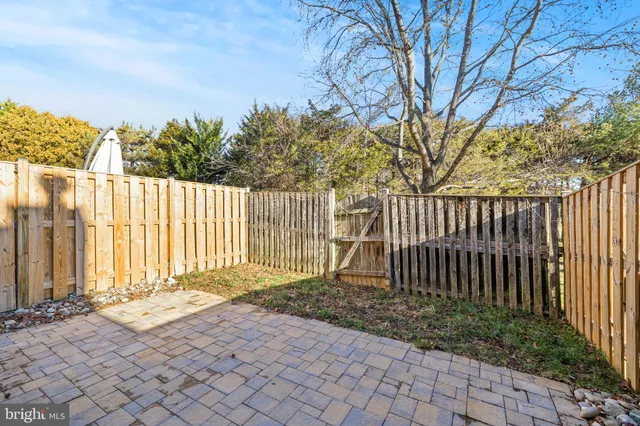 $599,999 | 9436 William Kirk Lane, Burke, VA 22015