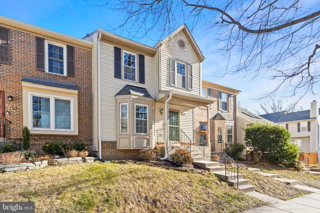 $599,999 | 9436 William Kirk Lane, Burke, VA 22015