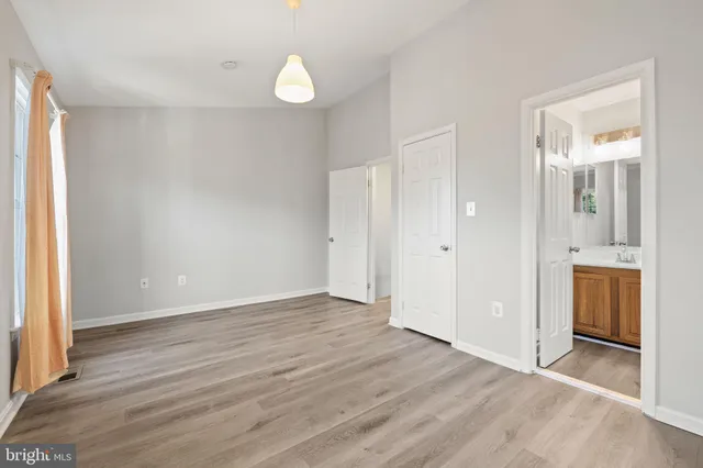 $599,999 | 9436 William Kirk Lane, Burke, VA 22015