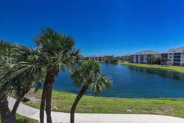 $2,400 | 353 Highway 1, Unit F306, Jupiter, FL 33477