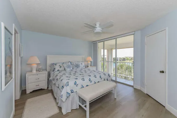 $2,400 | 353 Highway 1, Unit F306, Jupiter, FL 33477