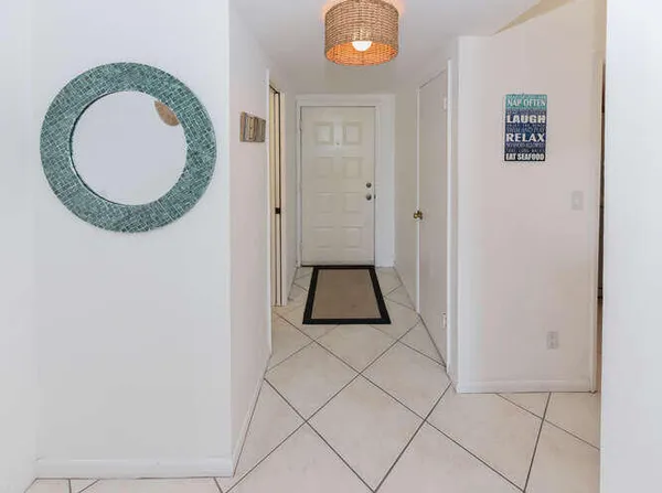 $2,400 | 353 Highway 1, Unit F306, Jupiter, FL 33477