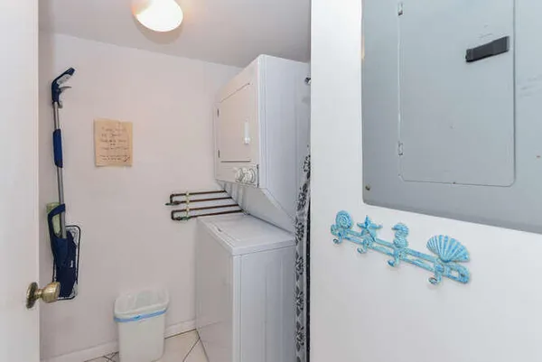 $2,400 | 353 Highway 1, Unit F306, Jupiter, FL 33477