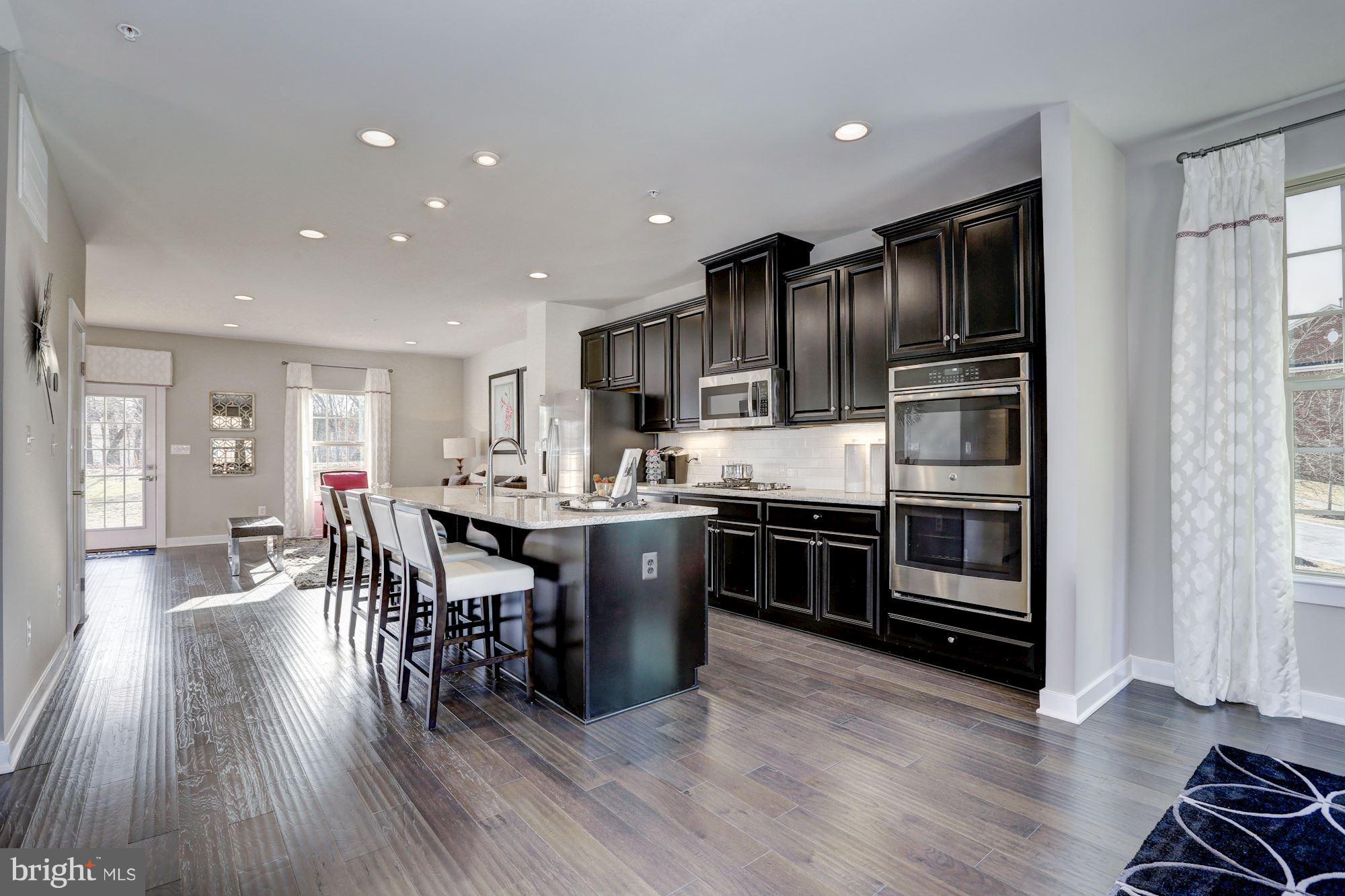8025 Spring Arbor Drive Laurel, MD 20707 - Photo 3 of 10