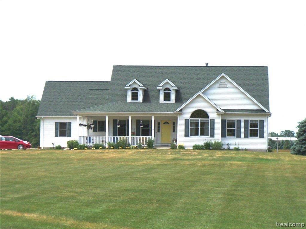 14597 Briar Hill Road Carleton, MI 48117 - Photo 2 of 15 BR exterior 2.jpg