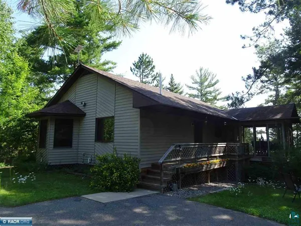 $549,500 | 9245 Elbow Lake Road, Cook, MN 55723