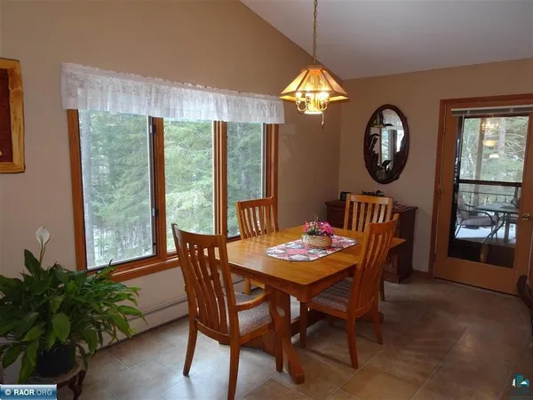 $549,500 | 9245 Elbow Lake Road, Cook, MN 55723