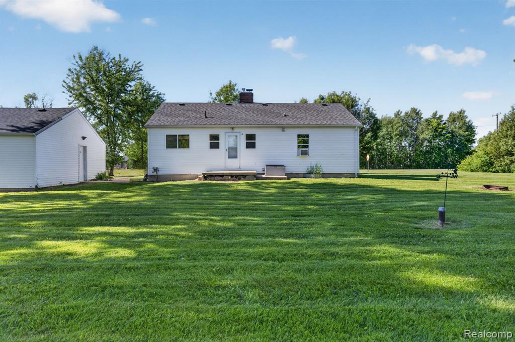 7077 West Frances Road Flushing, MI 48433 - Photo 37 of 50