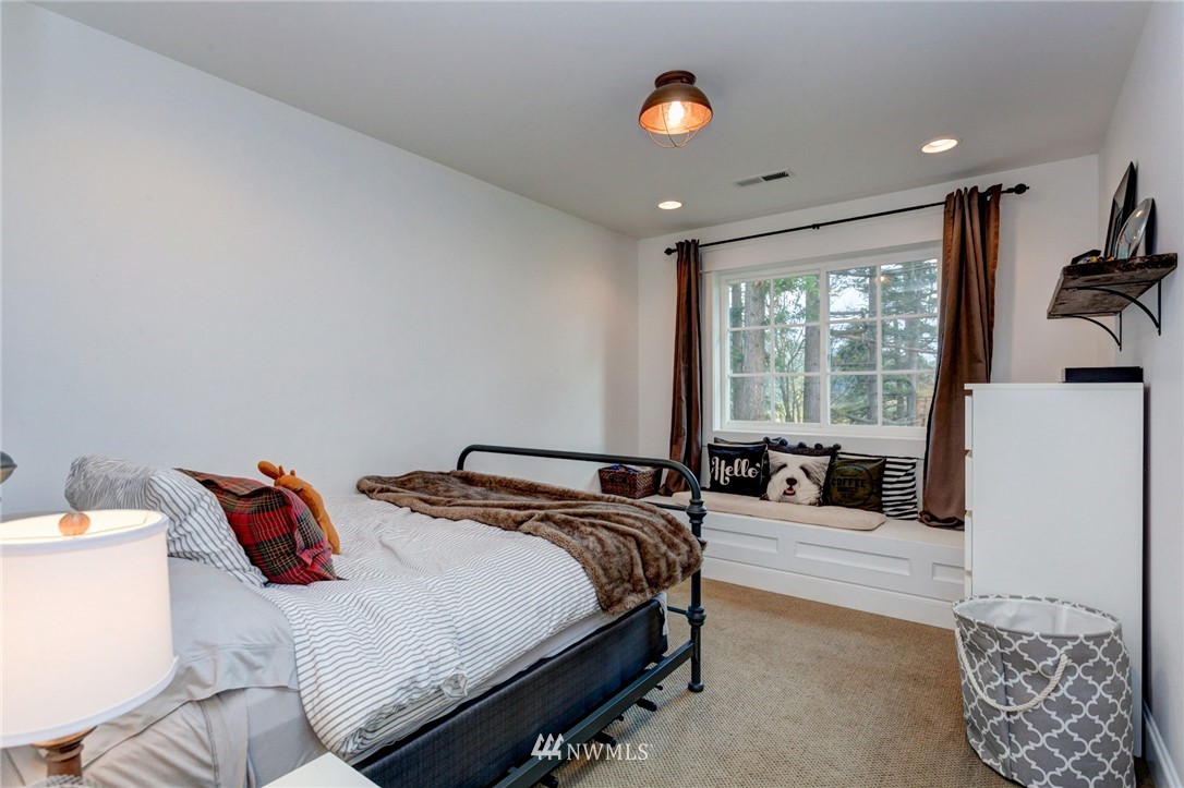 102 Viewcrest Road Bellingham, WA 98229 - Photo 20 of 25