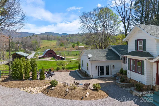 $835,000 | 287 Church Road, Fairview, NC 28730